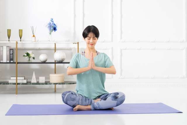 ヨガを日常に取り入れる方法〜脳科学が示す習慣化のプロセスとは